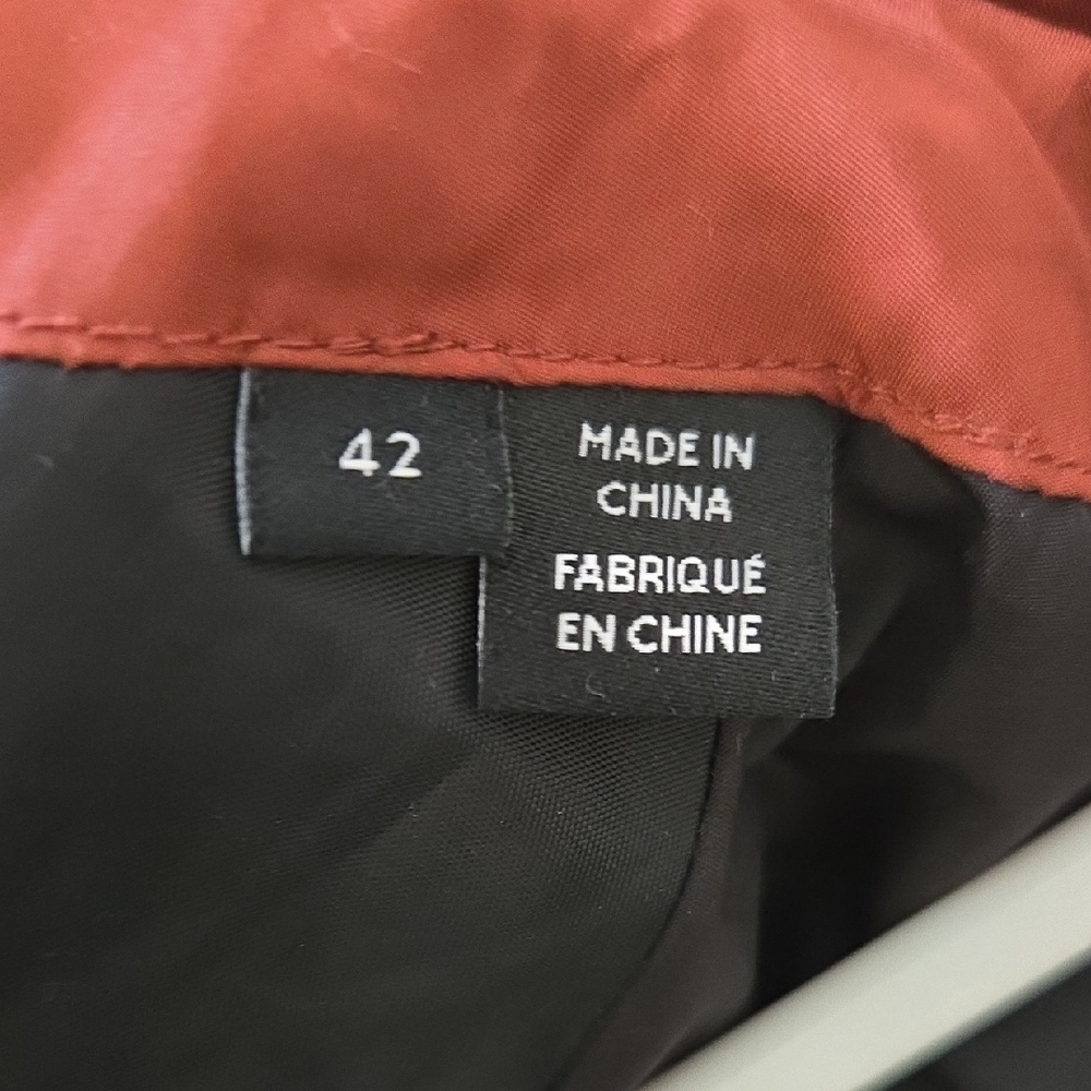 Women's Rust Puffer Jacket - Picture 7 of 8